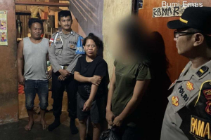 Polres Bengkayang Jemput Warga Desa Cipta Karya yang Diduga Hilang, Langsung Diserahkan ke Pihak Orang Tua