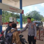 Kapolsek Jagoi Babang Tegaskan Larangan SPBU Dilarang Layani Pembelian BBM Pakai Drum
